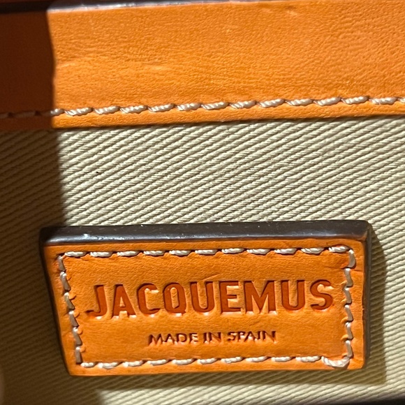 Jacquemus - Picture 1 of 7